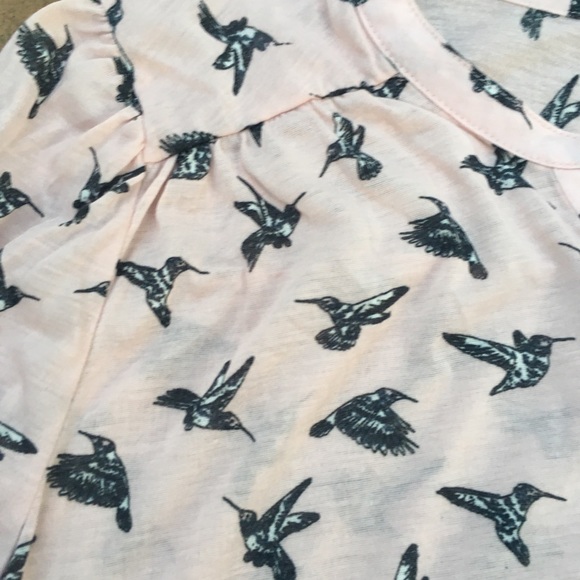 H&M Lightweight 3/4 sleeve woman’s top - Picture 3 of 5